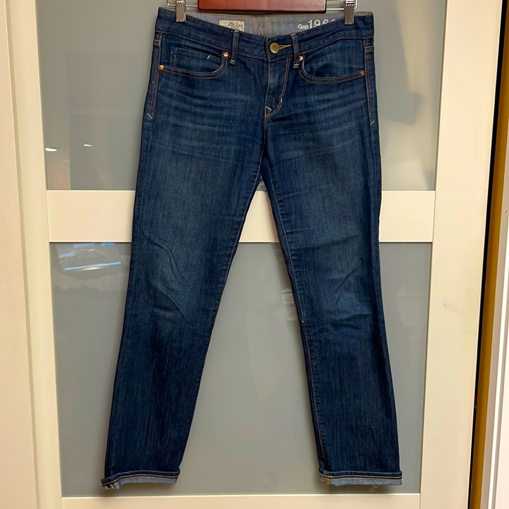 Gap 1969 real straight ankle jeans